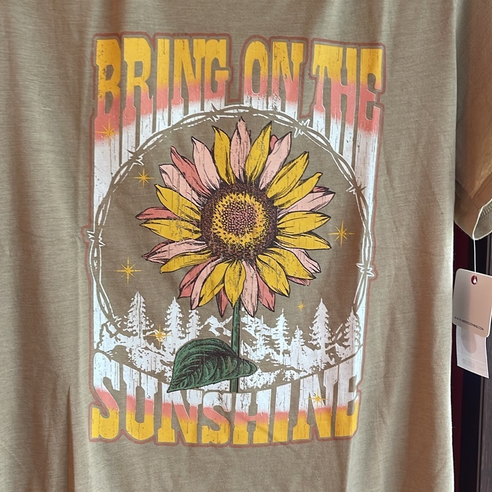 Rebellious One Graphic tshirt - Picture 3 of 6